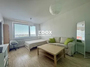 Prodej bytu 1+1, Praha - Modřany, Pejevové, 30 m2