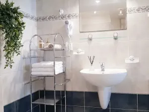 Pronájem bytu 1+1, Černošice, Jansova, 37 m2