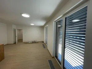 Pronájem bytu 3+kk, Praha - Řeporyje, Haenkeho, 80 m2