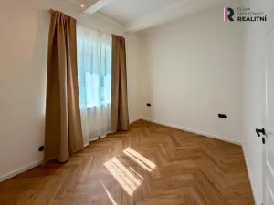 Pronájem bytu 2+kk, Praha - Nusle, Nad studánkou, 64 m2