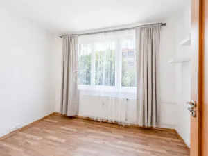 Pronájem bytu 2+1, Strakonice - Strakonice II, Družstevní, 43 m2