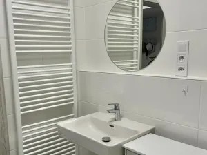 Pronájem bytu 1+kk, Praha - Libeň, Nad Kolčavkou, 42 m2