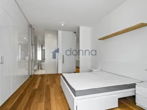 Pronájem bytu 3+kk, Praha, Laubova, 109 m2