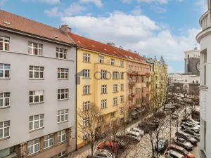 Pronájem bytu 3+kk, Praha, Laubova, 109 m2