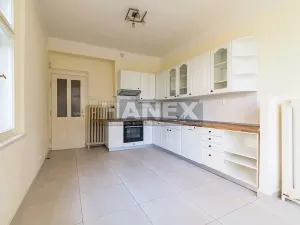 Pronájem rodinného domu, Praha - Dejvice, Hermelínská, 180 m2