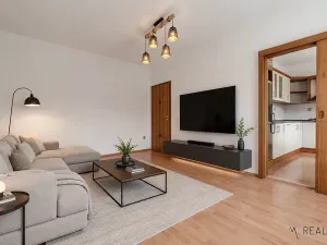 Pronájem bytu 2+1, Ostrava, Slavíkova, 52 m2
