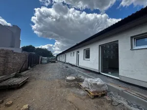Pronájem bytu 4+kk, Plaňany, Náměstí, 81 m2