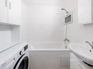 Pronájem bytu 2+kk, Praha - Nusle, K podjezdu, 55 m2