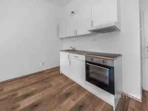 Pronájem bytu 2+kk, Praha - Nusle, K podjezdu, 49 m2