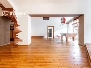 Pronájem restaurace, Krupka, Husitská, 330 m2