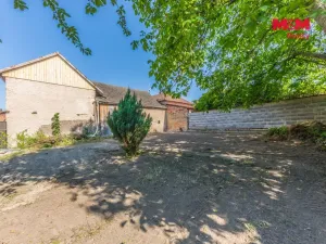 Prodej rodinného domu, Činěves, 161 m2