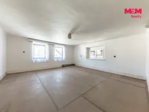 Prodej rodinného domu, Činěves, 161 m2