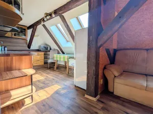 Pronájem bytu 3+kk, Jince, Eškova, 75 m2