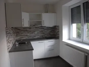 Pronájem bytu 1+1, Brno, Banskobystrická, 34 m2