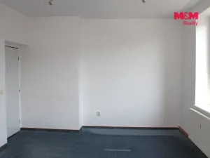 Pronájem kanceláře, Nová Paka, Komenského, 19 m2
