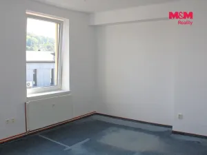 Pronájem kanceláře, Nová Paka, Komenského, 19 m2