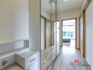 Pronájem bytu 2+kk, Plzeň - Severní Předměstí, Pod Všemi svatými, 74 m2
