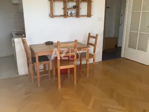 Prodej bytu 2+kk, Praha - Bubeneč, Lotyšská, 38 m2
