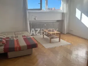 Prodej bytu 2+kk, Praha - Bubeneč, Lotyšská, 38 m2