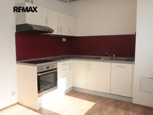 Pronájem bytu 2+kk, Kolín, Antonína Dvořáka, 52 m2