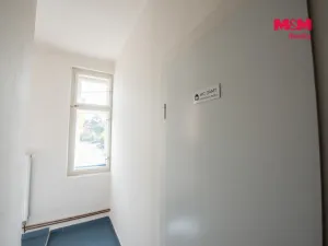 Pronájem kanceláře, Pardubice - Zelené Předměstí, 17. listopadu, 24 m2