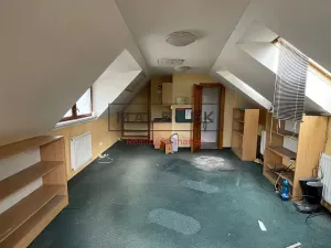 Prodej komerční nemovitosti, Kladno, Dubská, 160 m2