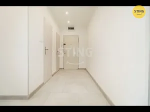 Pronájem bytu 2+1, Ostrava, Výškovická, 57 m2