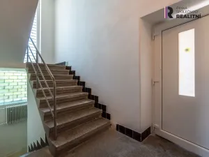 Prodej činžovního domu, Jevišovice, 420 m2