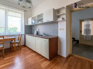 Prodej činžovního domu, Jevišovice, 420 m2