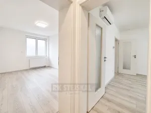 Pronájem bytu 2+1, České Budějovice - České Budějovice 7, Lidická tř., 55 m2