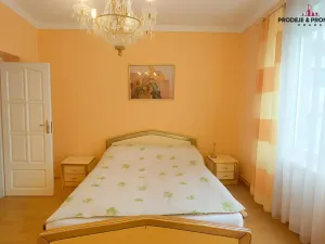 Prodej vily, Praha - Suchdol, 243 m2