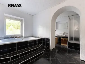 Prodej apartmánu, Altenberg, Německo, Talstraße, 780 m2