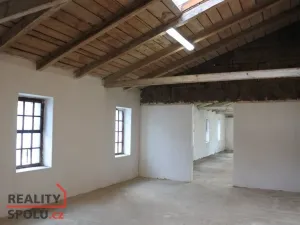 Pronájem skladu, Mnichovo Hradiště, Jiráskova, 100 m2
