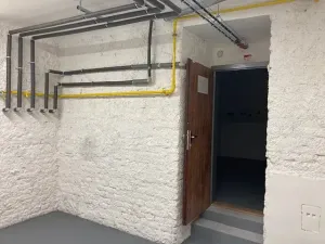 Pronájem kanceláře, Praha - Holešovice, Přístavní, 57 m2