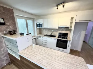 Prodej bytu 3+kk, Tišnov, Hornická, 83 m2