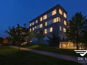 Pronájem bytu 1+kk, Praha - Prosek, Valečovská, 45 m2