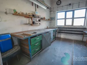 Prodej skladu, Chotětov, Husovo náměstí, 3000 m2