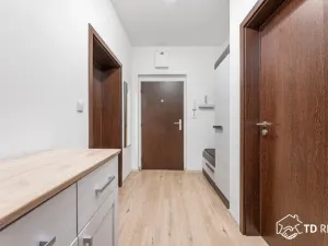 Prodej bytu 3+kk, Holubice, 73 m2