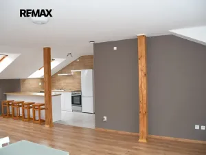 Pronájem bytu 2+kk, Plzeň, Resslova, 78 m2