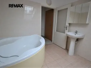 Pronájem bytu 2+kk, Plzeň, Resslova, 78 m2