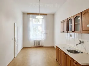 Pronájem bytu 1+1, Praha - Smíchov, Na Celné, 49 m2