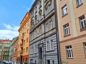 Pronájem bytu 1+1, Praha - Smíchov, Na Celné, 49 m2