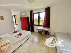 Prodej ubytování, Primorsko, Bulharsko, 290 m2