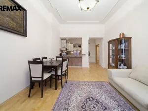Prodej obchodního prostoru, Karlovy Vary, Moravská, 160 m2
