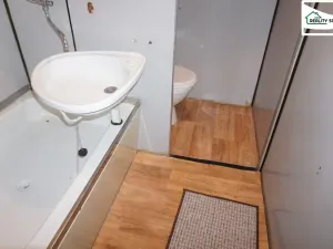 Pronájem bytu 1+1, Cheb, Valdštejnova, 35 m2