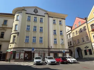 Pronájem restaurace, Hradec Králové, V Kopečku, 80 m2