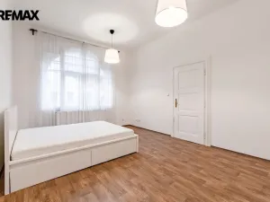 Pronájem bytu 2+kk, Praha - Staré Město, Kaprova, 58 m2