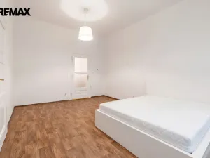 Pronájem bytu 2+kk, Praha - Staré Město, Kaprova, 58 m2