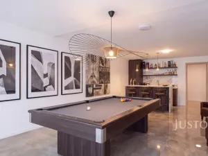Prodej rodinného domu, Praha - Libuš, V Hrobech, 279 m2