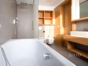 Prodej rodinného domu, Praha - Libuš, V Hrobech, 279 m2